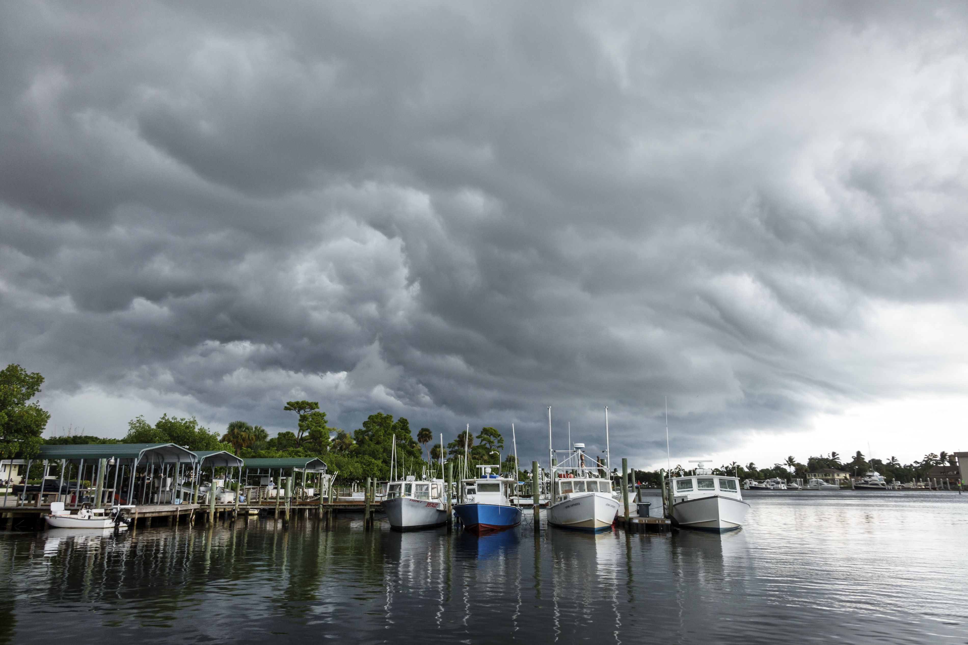 Piney Point Phosphate Waste Pond Poses Risk To Manatee County Florida