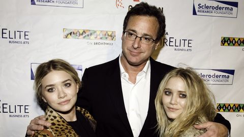 preview for Mary-Kate & Ashley Olsen & Full House Cast Reacts To Bob Saget's Death