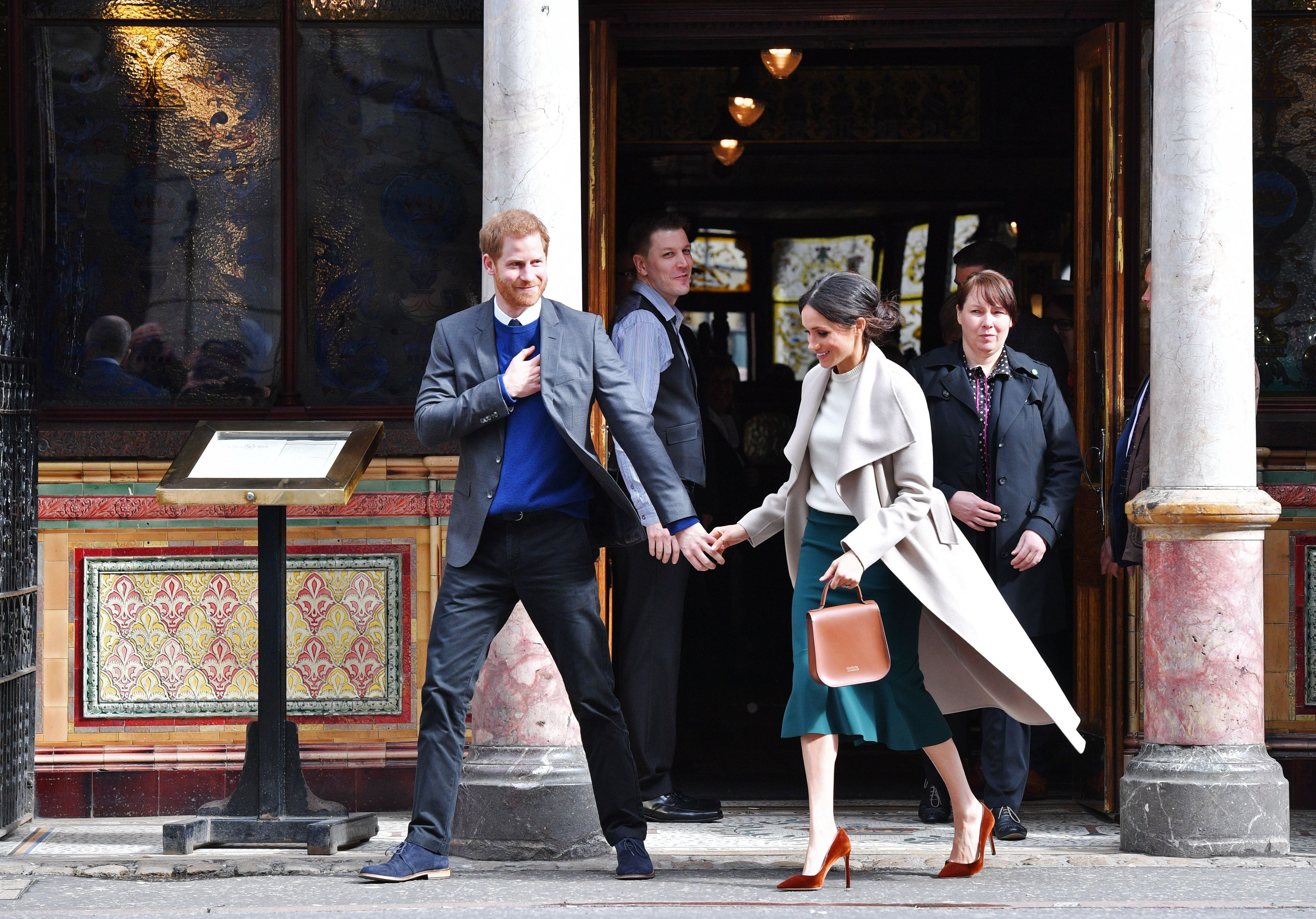 A Quick Rundown of Every Bag Meghan Markle Has Carried Since the Wedding -  PurseBlog