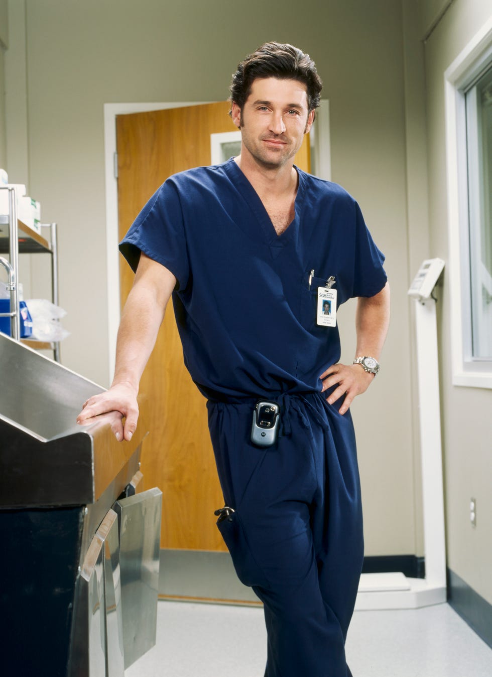 united states january 23: 101962_r012_0218 greys anatomy greys anatomy focuses on young people struggling to be doctors and doctors struggling to stay human. its the drama and intensity of medical training mixed with the funny, sexy, painful lives of interns who are about to discover that neither medicine nor relationships can be defined in black and white. real life only comes in shades of grey. (photo by frank ockenfels/disney general entertainment content via getty images)