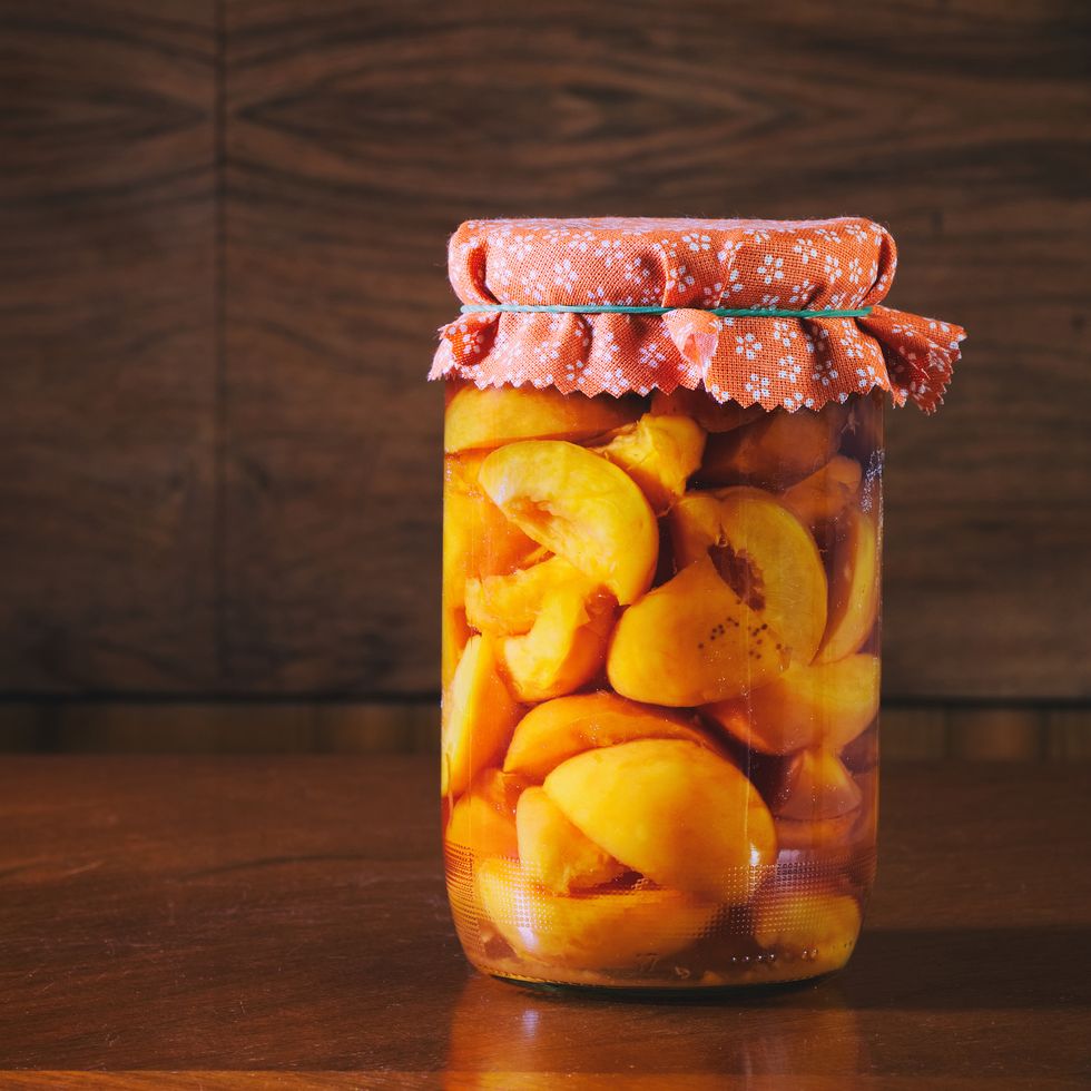How to Can Peaches at Home - Canned Peaches