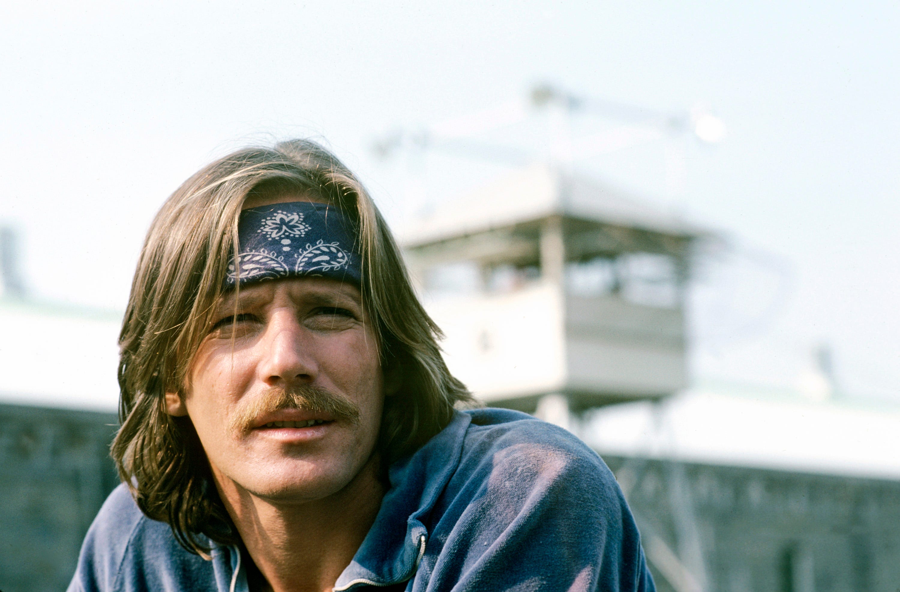 united states   march 18  walt disney television via getty images movies   the jericho mile   31879, prisoner rain murphy peter strauss becomes a distance runner shot at folsom state prison,  photo by abc photo archivesdisney general entertainment content via getty images