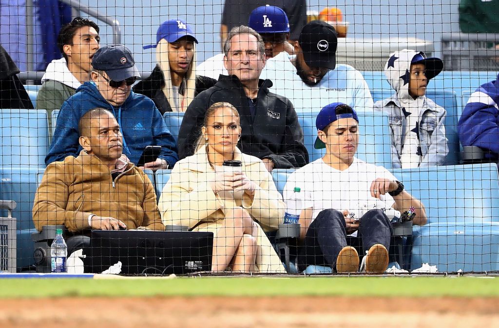 Jennifer Lopez Is the Fanciest Person to Have Ever Attended a Baseball Game  – SheKnows