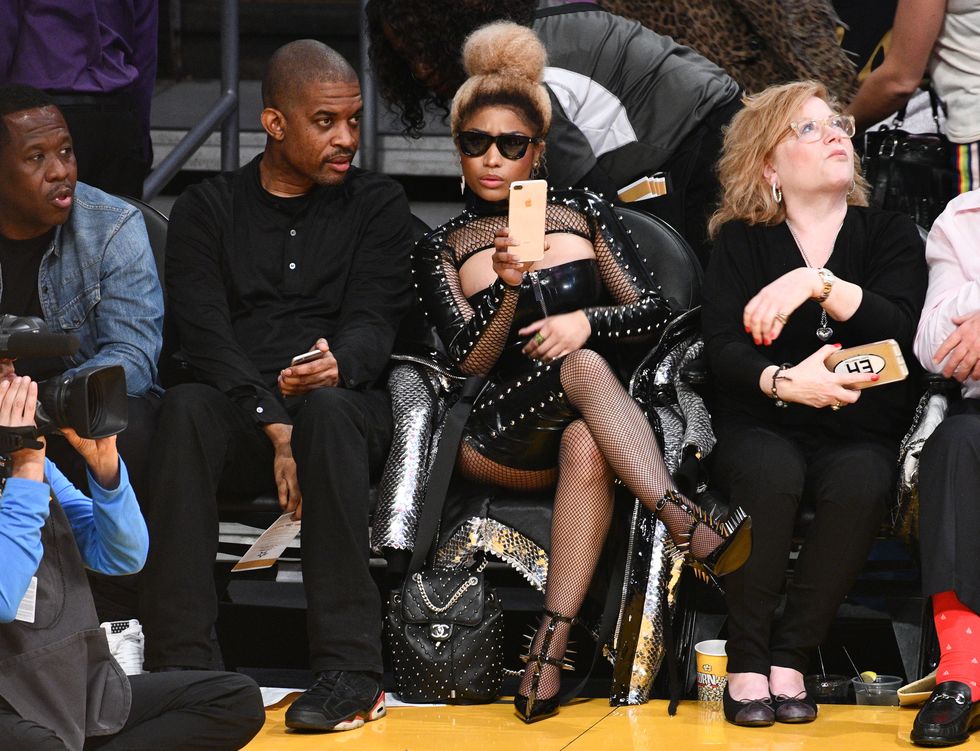 Nicki Minaj Wears Balenciaga Spiked Heels at Lakers Game – Pochta News