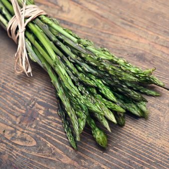 Asparagus, Plant, Vegetable, Asparagus, Food, Prussian asparagus, Herb, Produce, Flowering plant, Ingredient, 