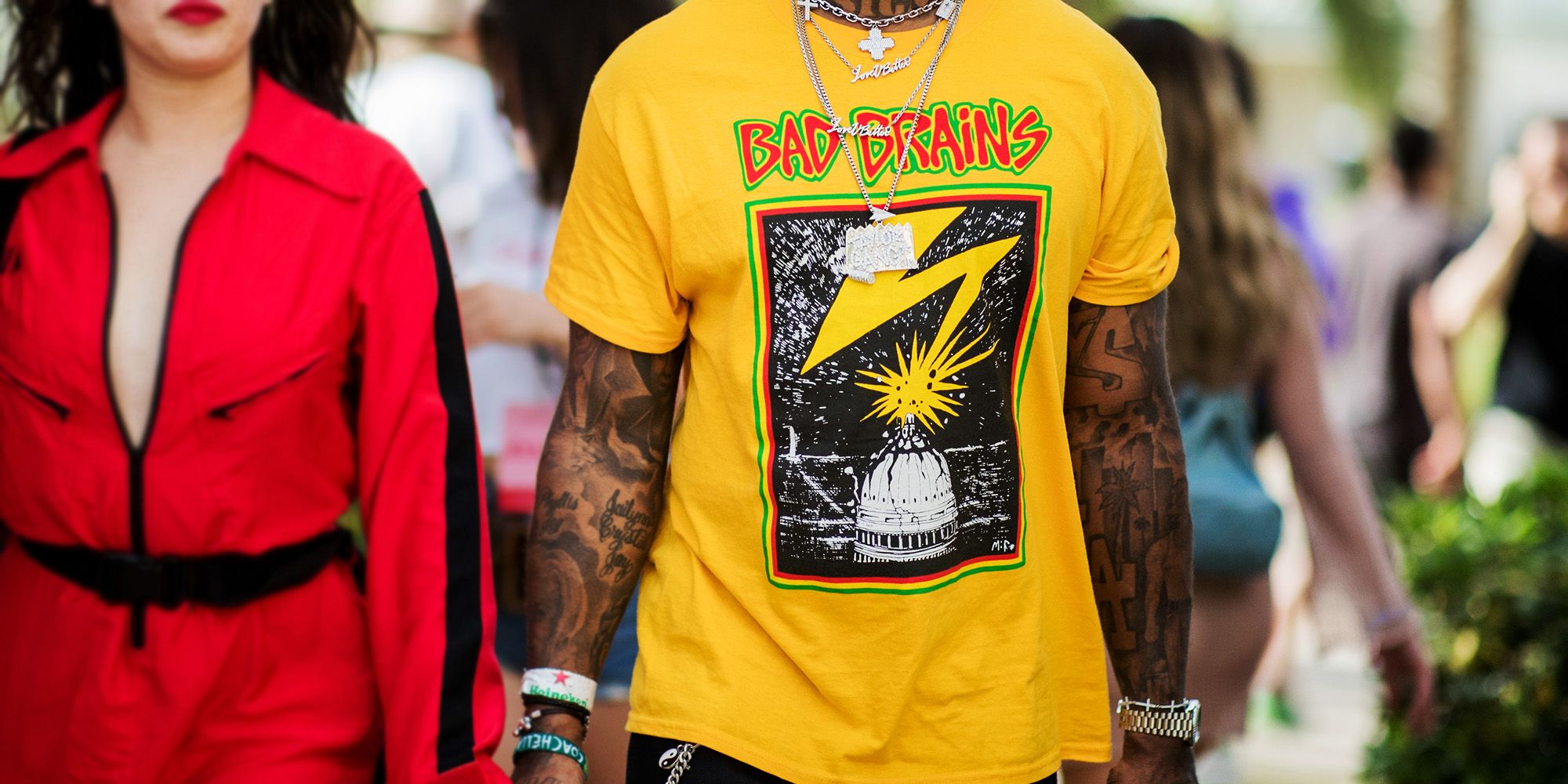 Throwback T-Shirts For Men - Best Retro Tees to Get This Summer