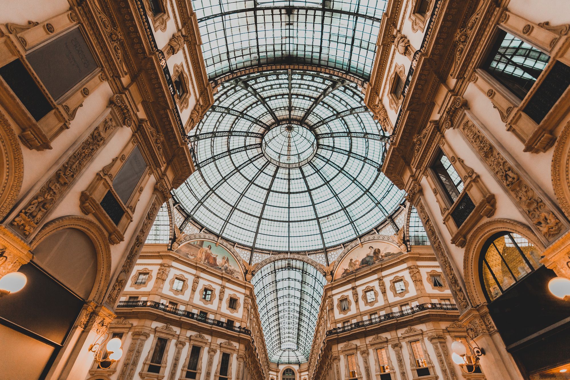 Photos The Galleria Vittorio Emanuele II in Milan, Italy