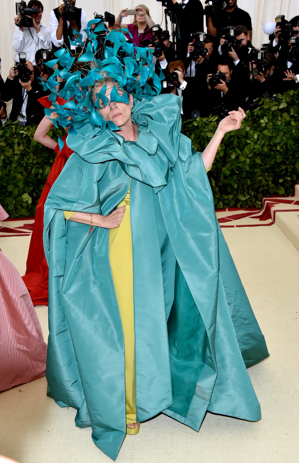 new york, ny may 07 frances mcdormand attends the heavenly bodies fashion  the catholic imagination costume institute gala at the metropolitan museum of art on may 7, 2018 in new york city photo by john shearergetty images for the hollywood reporter