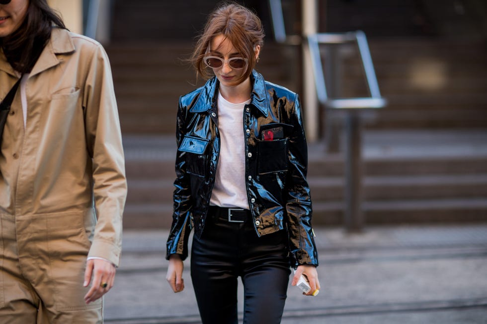 Street fashion, Clothing, Fashion, Jacket, Leather jacket, Leather, Eyewear, Street, Jeans, Snapshot, 