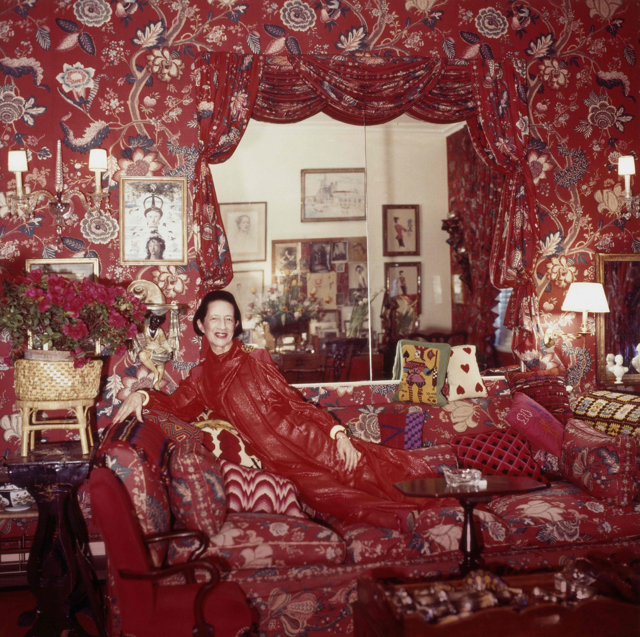 Scarlet woman Diana Vreeland and her love affair with red