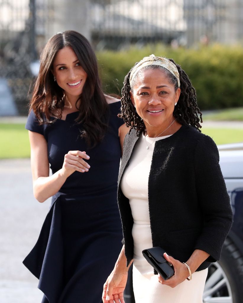 Queen, Prince Charles and Doria Ragland arrive for wedding 