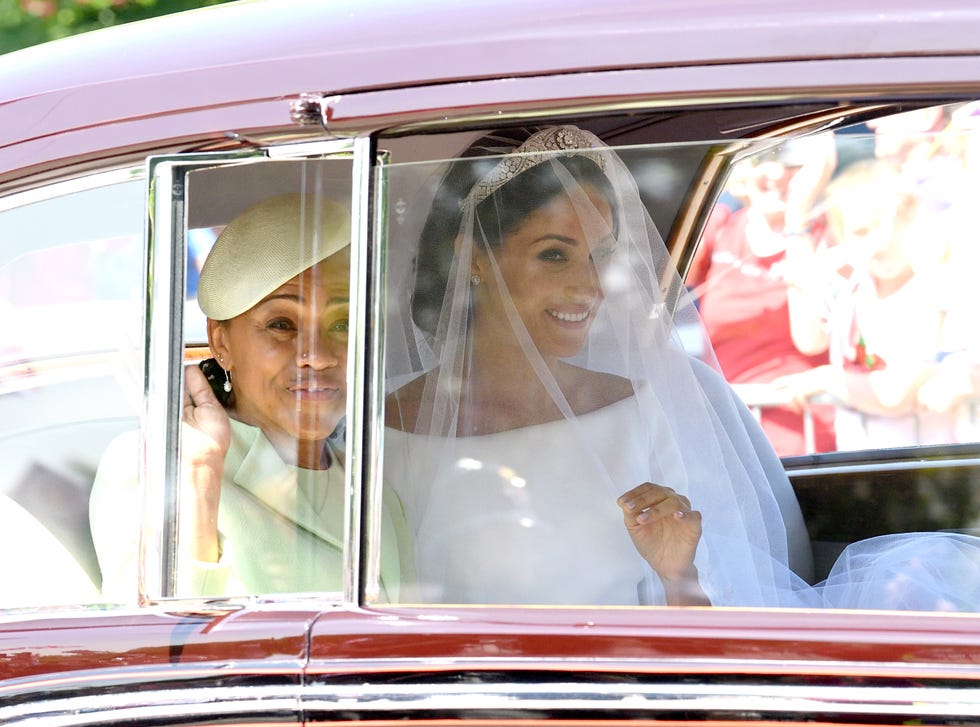 Meghan Markle's Mom's Best Moments At Royal Wedding - Doria Ragland ...