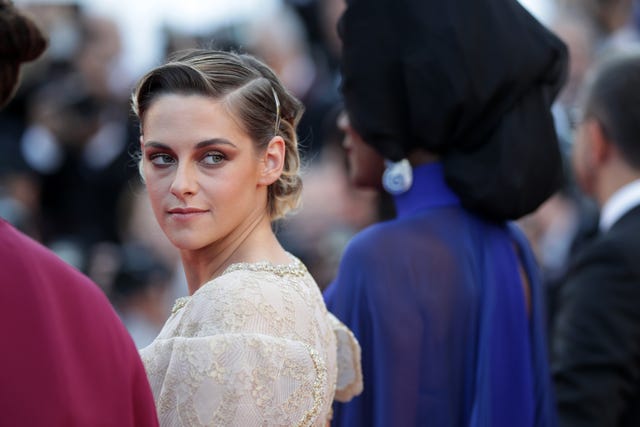 Kristen Stewart Wears Sheer Embroidered Gown to Cannes Closing Ceremony ...