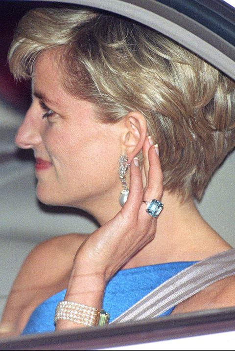 editors note retransmission of 960192808 with alternate crop diana, princess of wales wears an emerald cut aquamarine ring as she attends the victor chang research institute dinner dance during her visit to sydney, australia photo by julian parkeruk press via getty images