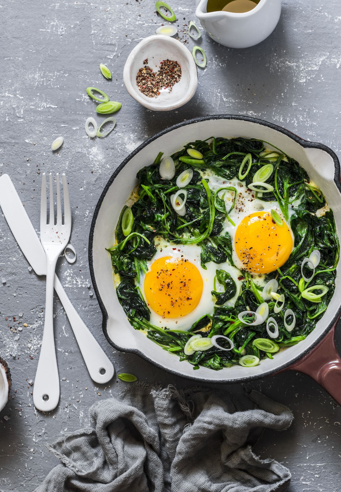 Huevos y verduras