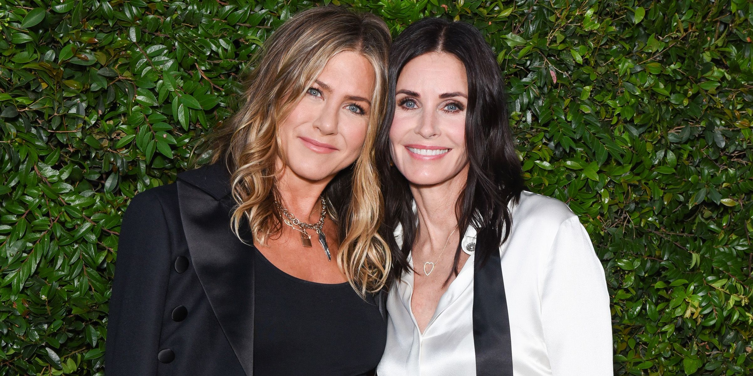 Jennifer Aniston And Courteney Cox: The Friends Stars Most Adorable BFF  Moments