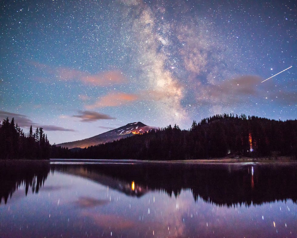 Sky, Reflection, Nature, Natural landscape, Lake, Night, Wilderness, Mountain, Cloud, Star, 