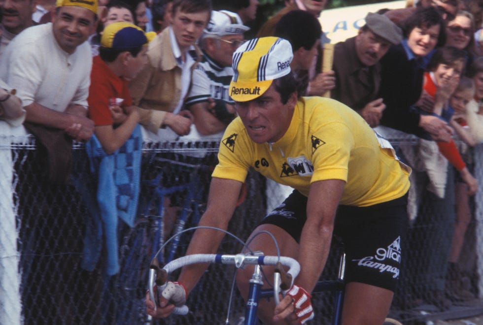 Bernard Hinault remporte le Tour de France