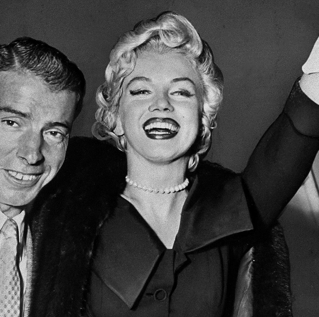 Marilyn Monroe And Joe Dimaggio - Love, Marriage, Divorce 