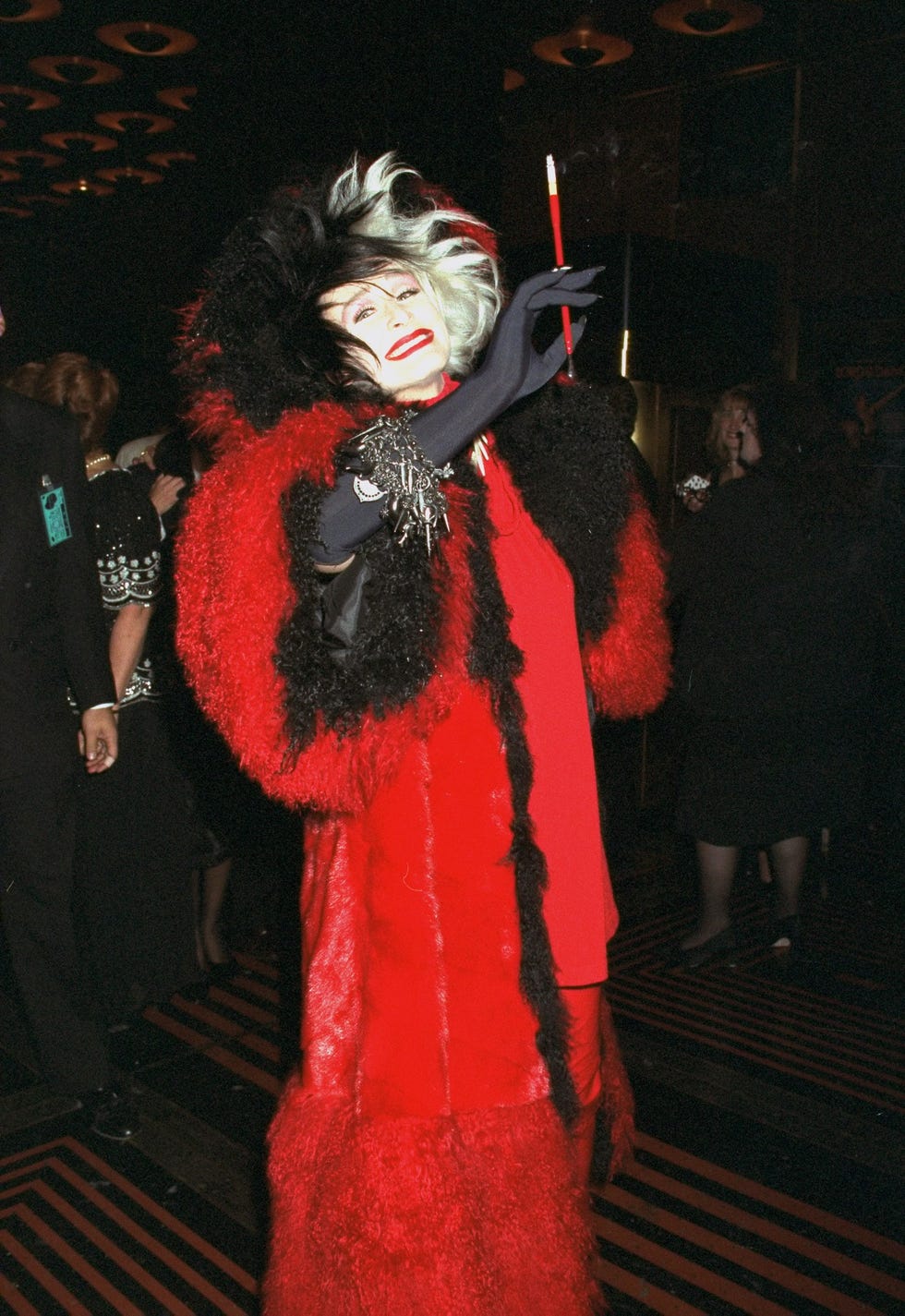 united states november 18 glenn close arrives at radio city music hall for the premiere of the movie 101 dalmatians dressed as cruella devil close stars in the film photo by richard corkeryny daily news archive via getty images