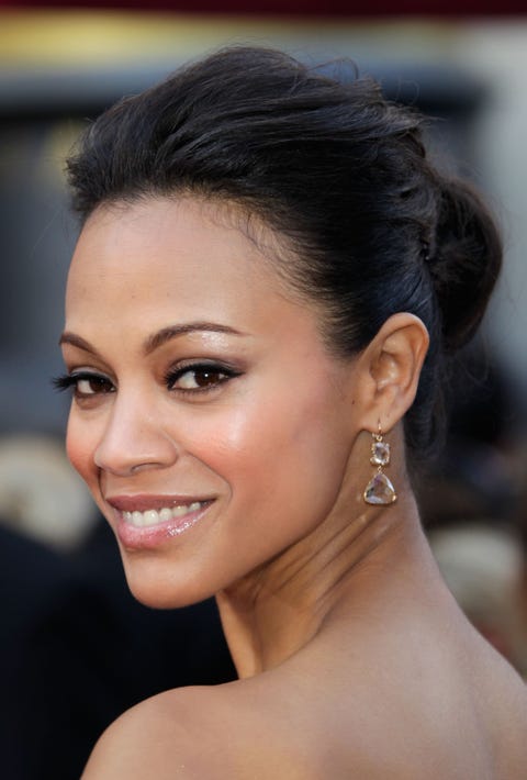 Hair, Face, Eyebrow, Hairstyle, Beauty, Chin, Skin, Forehead, Black hair, Chignon, 