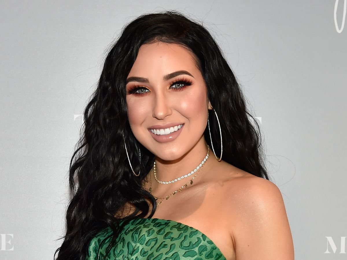 Jaclyn Hill Net Worth: How the Beauty r Makes Millions