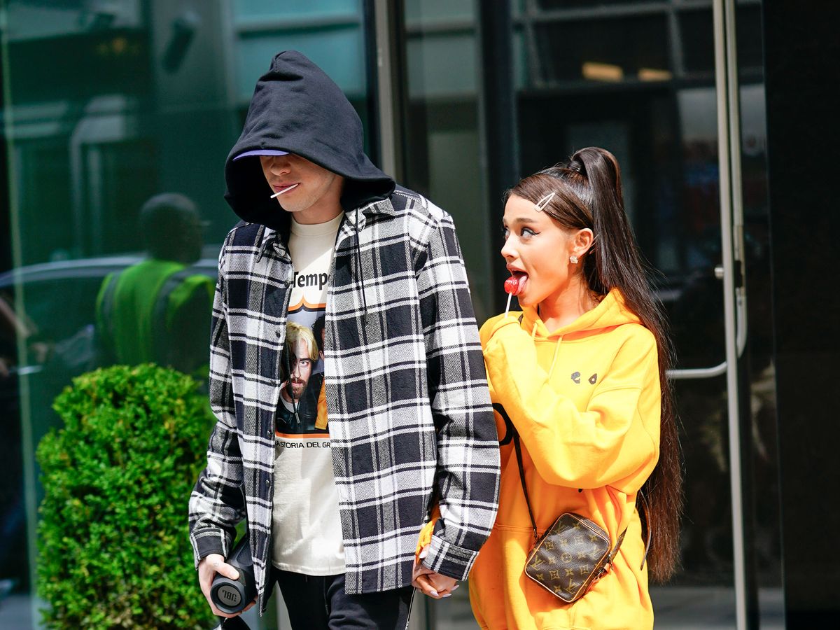 Ariana Grande Talking Porn - Pete Davidson Opens Up About 'F*cking Lit' Engagement to Ariana Grande -  Pete Davidson on Tonight Show
