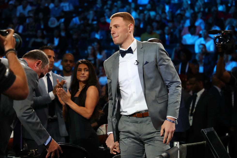 The Most Stylish Players on the Green Carpet at the NBA Draft 2018 - Men's  Journal