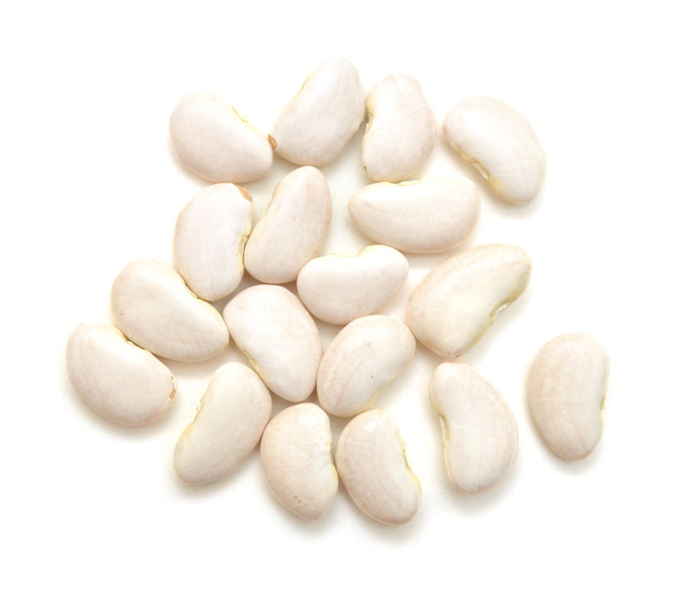 pile of butter beans isolated on white background