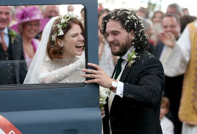 Kit Harington and Rose Leslie Look SO Gorgeous and SO Happy Leaving ...