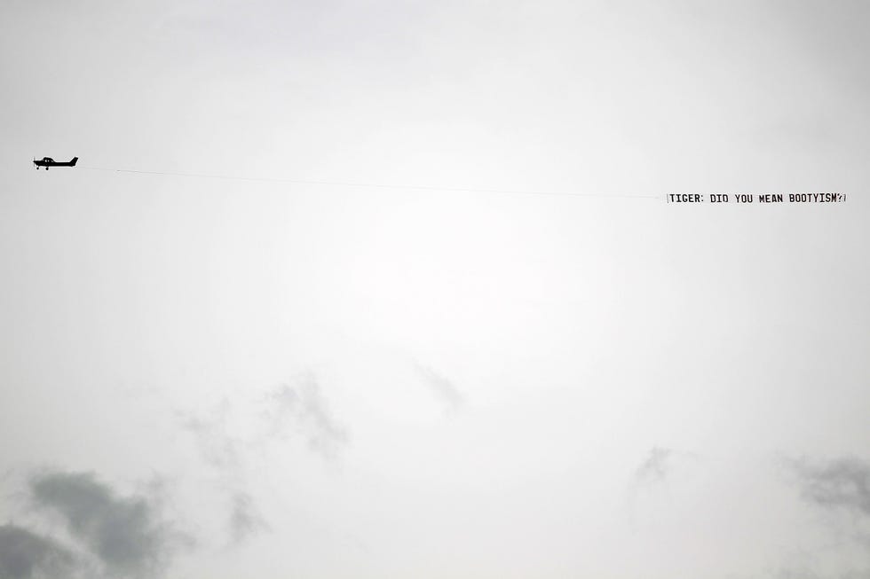 augusta, ga   april 08  a plane flies over augusta national golf club as tiger woods not pictured tees off during the first round of the 2010 masters tournament at augusta national golf club on april 8, 2010 in augusta, georgia  photo by jamie squiregetty images