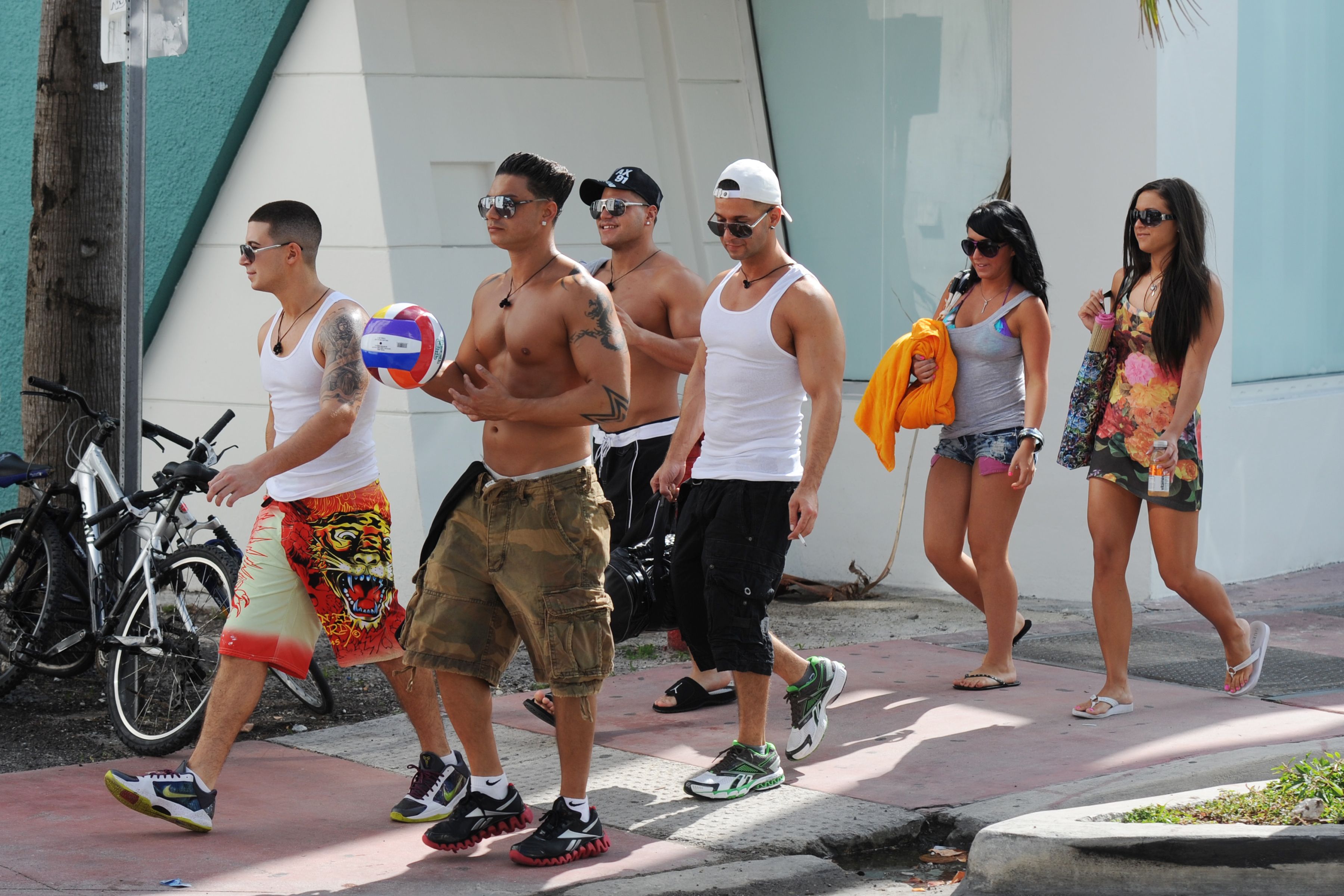 Jersey Shore Family Reunion Facts - 20 Things You Didn't Know