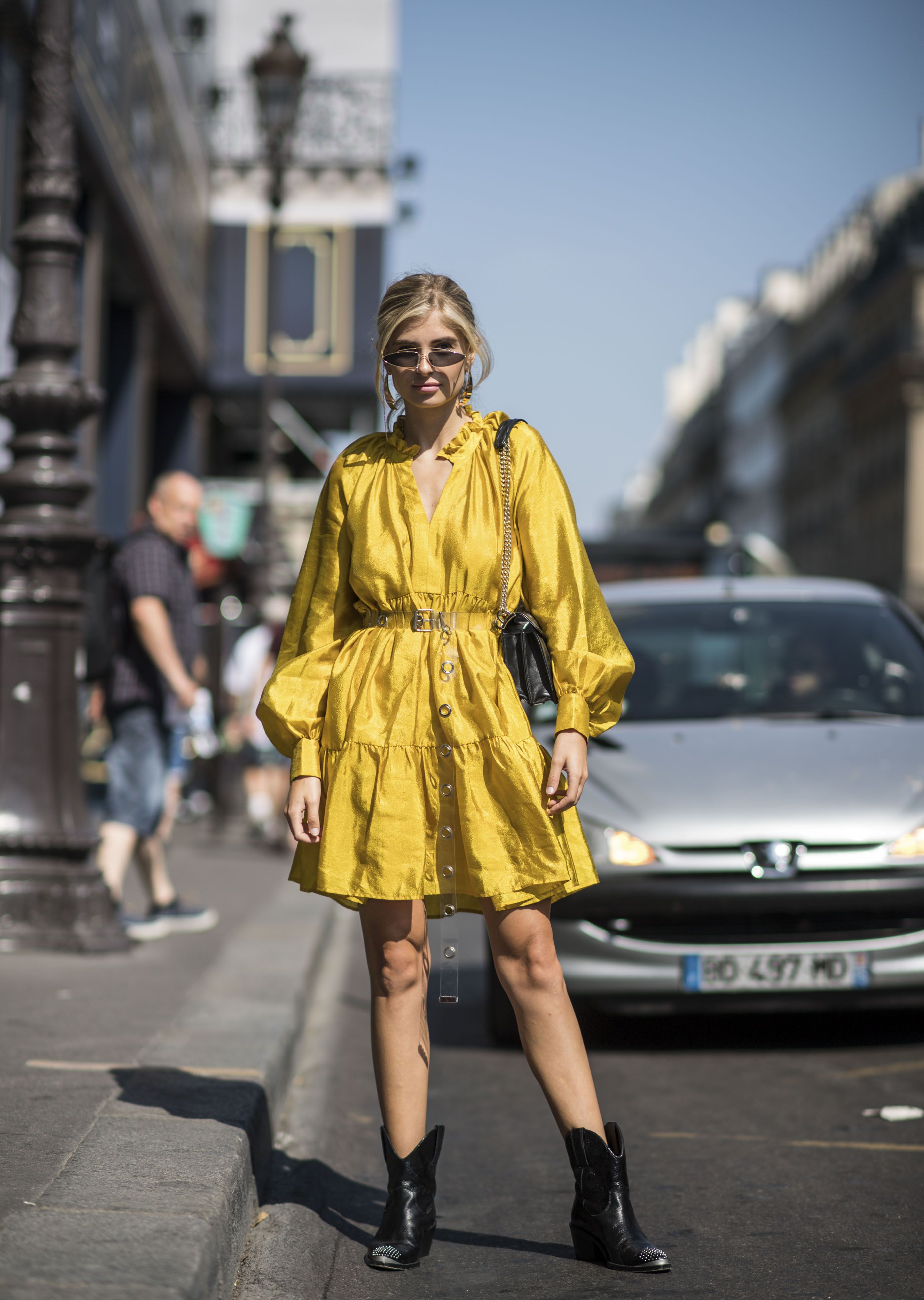 HOW TO STYLE ANKLE BOOTIES WITH A DRESS 
