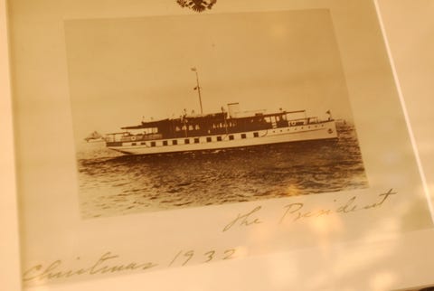 Watercraft, Photograph, Passenger ship, Boat, Naval architecture, Ocean liner, Steamboat, Rectangle, Ship, Ferry, 