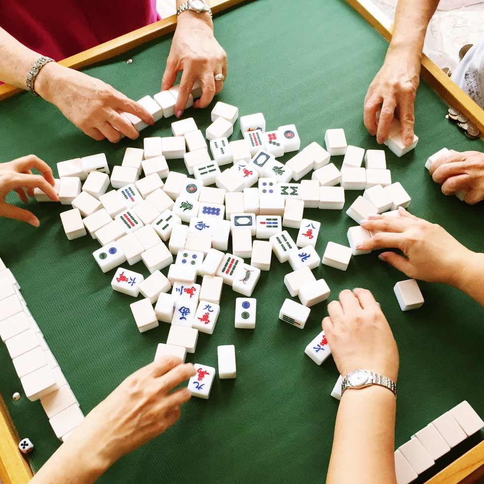 Games, Indoor games and sports, Tabletop game, Recreation, Mahjong, Nail, Play, Hand, Table, Finger, 