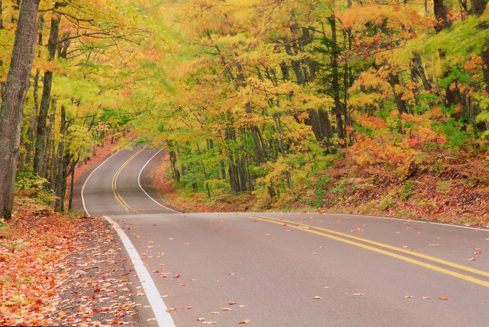 25 Best Fall Foliage Spots in U.S. - Where to See Autumn Colors