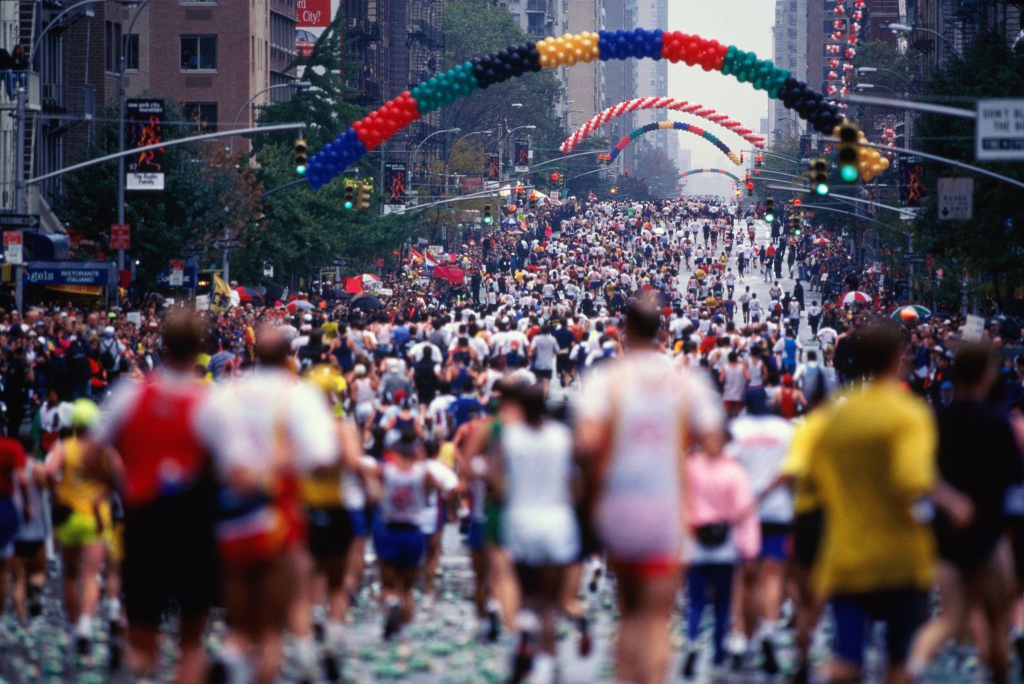runners in new york city marathon