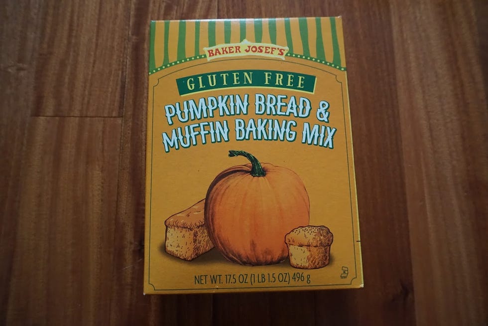 Pumpkin, Natural foods, Label, Calabaza, Vegetarian food, Vegetable, Local food, Plant, Food, Winter squash, 