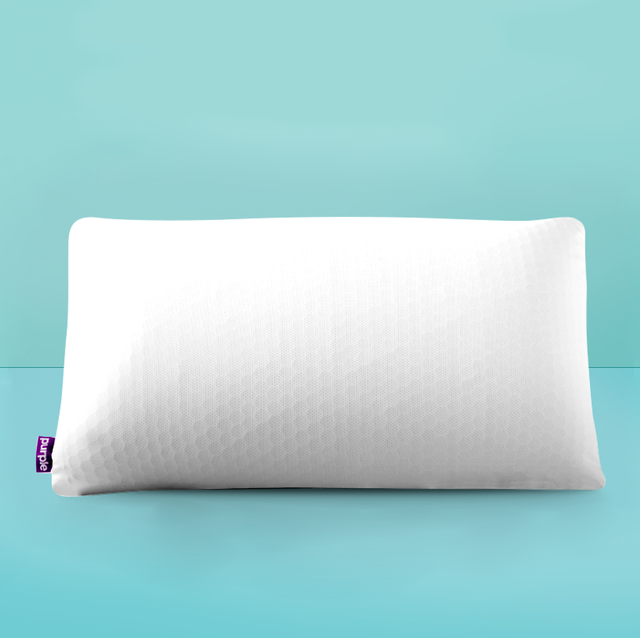 https://hips.hearstapps.com/hmg-prod/images/gh-031521-ghi-best-latex-pillows-1615825280.png?crop=0.587xw:0.901xh;0.191xw,0.0739xh&resize=640:*