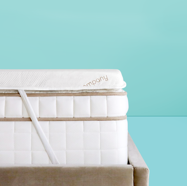 How to Keep a Mattress Topper From Sliding Around (6 Easy Methods)