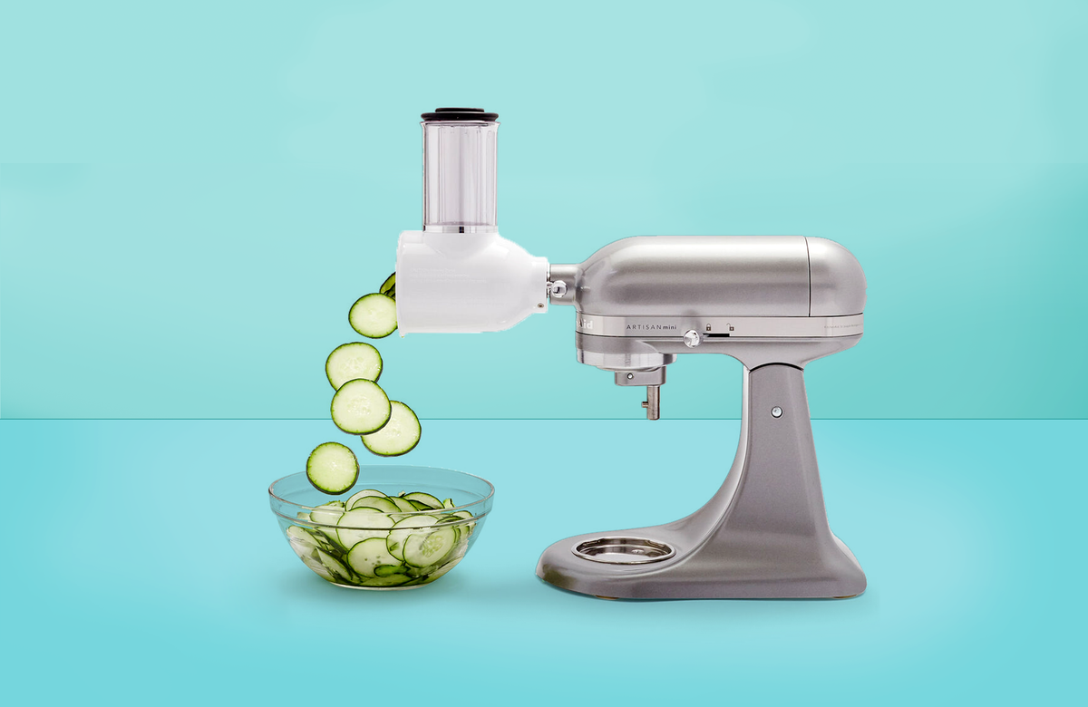 Sightseeing Imperialisme Godkendelse 13 Best KitchenAid Attachments - Pasta, Juicer, and Ice Cream KitchenAid  Attachments