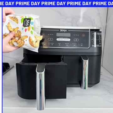 air fryer kitchen appliance with a digital control panel air fryer kitchen appliance with a digital control panel