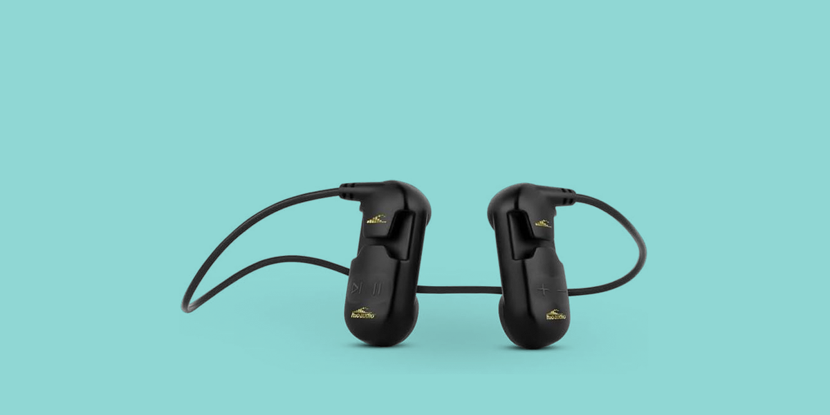 Earbuds vs. headphones: Which one should you buy?