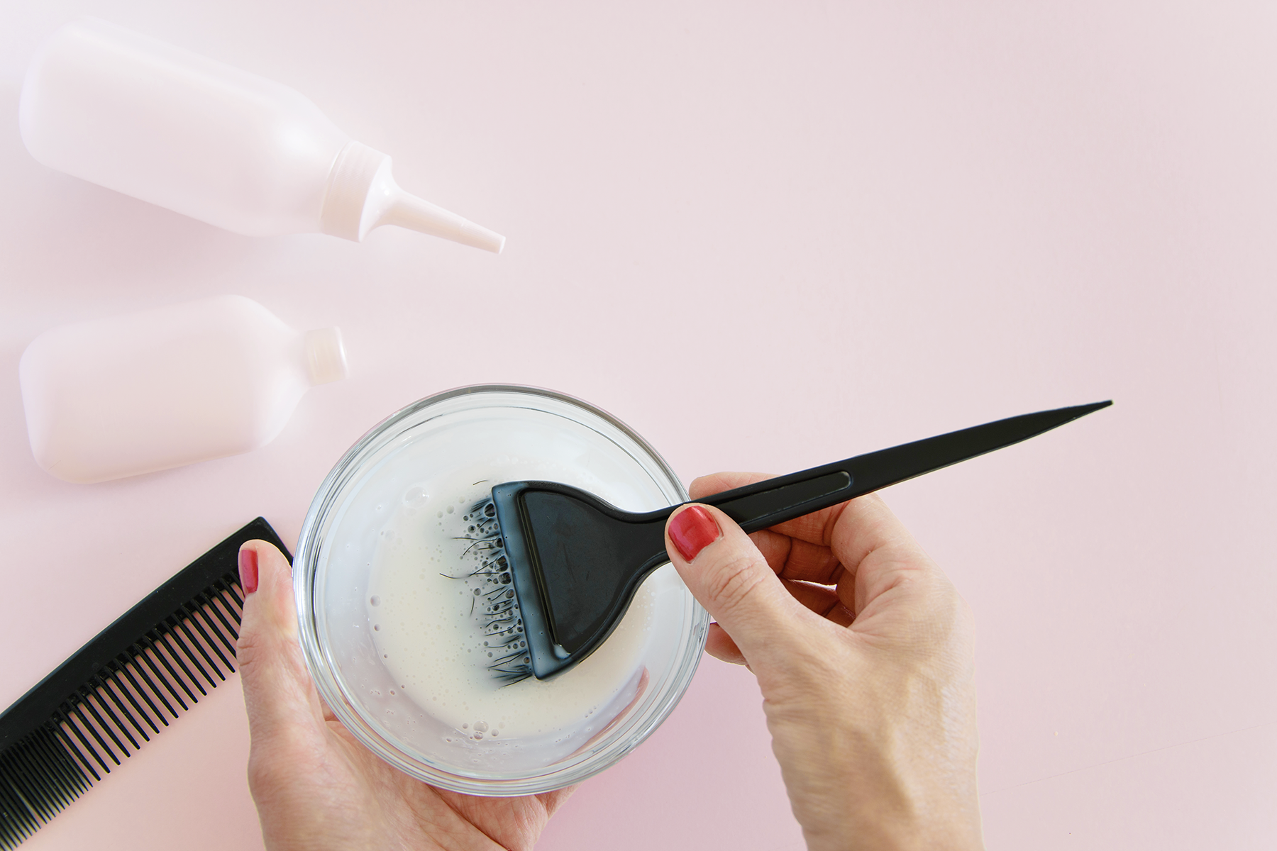 9 Best Hair Dye Brushes To Reach Deep Roots & Make Your Job Easy