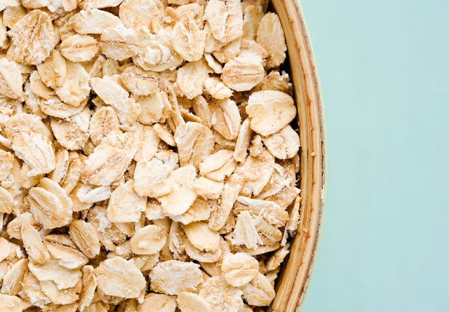 Oatmeal Nutrition and Health Benefits - Is Oatmeal Healthy?