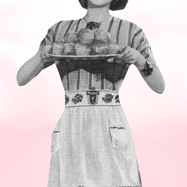Clothing, White, Day dress, Dress, Pattern, Waist, Retro style, Sleeve, Standing, Pattern, 