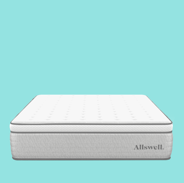 https://hips.hearstapps.com/hmg-prod/images/gh-pillow-top-mattress-65809d6ae40c1.png?crop=0.502xw:1.00xh;0.250xw,0&resize=640:*