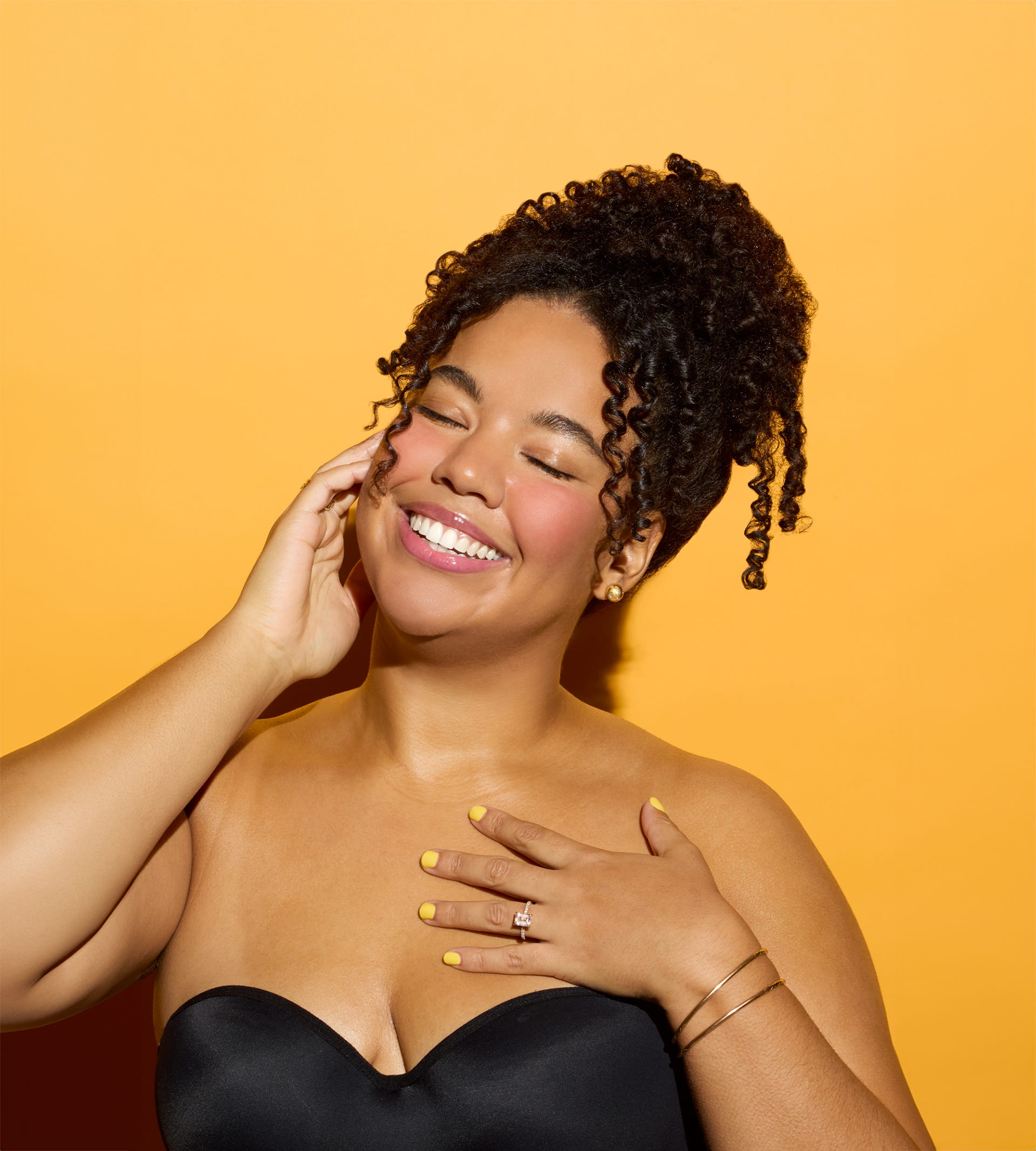Effortless Ways to Pull Off Summer's Hottest Beauty Trends