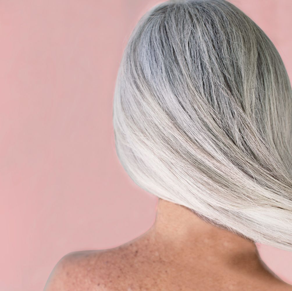 Tips for Transitioning to Gray Hair: The Best Way to Go Gray