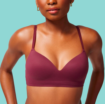 The performance-enhancing benefits of wearing the right sports bra - AW